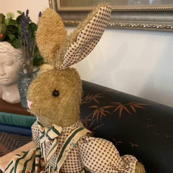 Vintage Primitive/Folk Art/Country “Bunny in Bloomers” - Picture 6 of 16